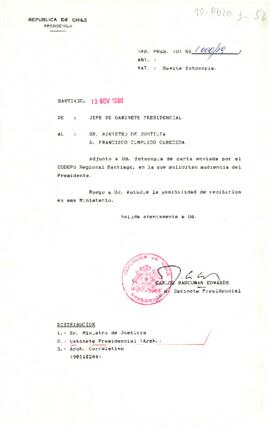 [Carta de Jefe de Gabinete dirigida a Francisco Cumplido Ministro de Justicia remitiendo carta con solicitud de audiencia de CODEPU ]