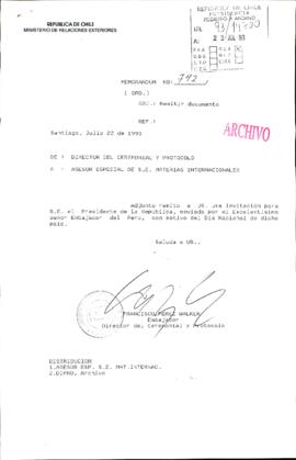 [Memorandum N°742 de Director de Ceremonial y Protocolo, remite documento]