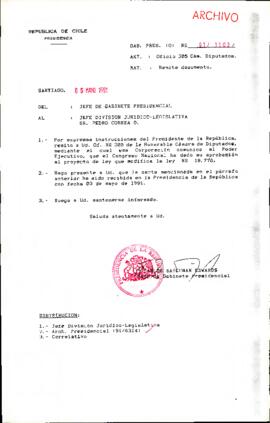 [Se remite Oficio N°305 a Jefe de División Jurídico-Legislativa]