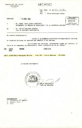 Oficio del Jefe de Gabinete Presidencial, Carlos Bascuñán Edwards, dirigido al Intendente de la XII Región de Magallanes, Roque Tomás Scarpa