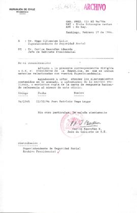 [Oficio Ord. N° 704 de Jefe de Gabinete Presidencial, remite copia de carta que se indica]