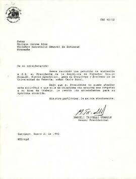 Carta de Marcelo Trivelli Oyarzún, asesor presidencial, a Enrique Correa Ríos, Ministro Secretario General de Gobierno, sobre solicitud de audiencia de Monseñor Giulio Einaudi para el sociólogo Carlo Bucci