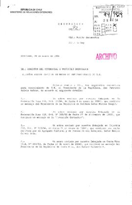 [Memorandum N° 72 de Director de Ceremonial y Protocolo (s), remite documentos]