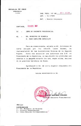 [Se remite a Ministro de Minería carta de Sr. Eduardo Lyons]