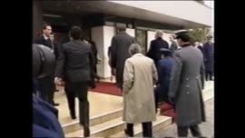 Imágenes de la llegada del Presidente Aylwin a Portugal en gira oficial : video