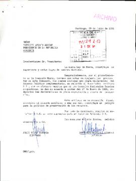 [Carta de los Diputados Julio Rojos y Gutenberg Martínez dirigida al Presidente Patricio Aylwin r...