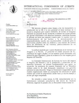 [Transmite su satisfacción por los esfuerzos dados por el gobierno en relación a las violaciones de los derechos humanos en Chile]