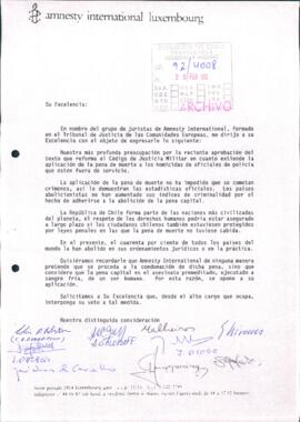 [Carta de grupo de juristas de Amnistía Internacional dirigida al Presidente Patricio Aylwin, referente a aprobación de texto que reforma el Código de Justicia Militar]