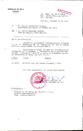 [Oficio del Jefe de Gabinete Presidencial dirigido al Presidente del Banco del Estado de Chile referente a solicitud de particular]