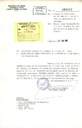 [Carta de María Eugenia Manaud dirigida a Presidente Aylwin Remitiendo Res. Ex. 6 sobre recurso de protección]