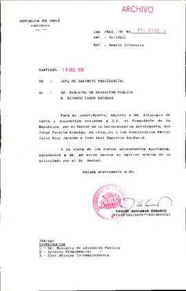 [Adjunta carta de Rector Universidad de Antofagasta a Ministro de Educación Pública]