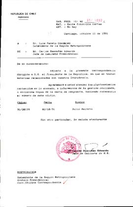 [Remite fotocopia de carta que se indica a Intendente Región Metropolitana]