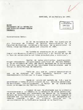 Carta dirigida al Presidente Patricio Aylwin por Eduardo Jara Miranda, abogado y Subsecretario de Bienes Nacionales, quien expone su exoneración universitaria de 1974 como profesor de Derecho Administrativo de la Universidad de Chile