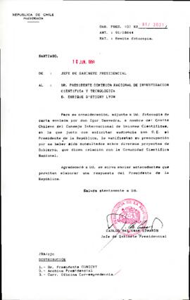 Se envía fotocopia de carta a nombre del Comité Chileno del Consejo Internacional de Uniones Científicas