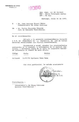 [Oficio Gab. Pres. Ord. N° 3629 de  Jefe de Gabinete Presidencial, remite copia de carta que se indica]