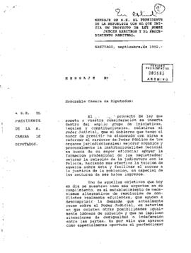 Mensaje de S.E. El Presidente de la República con el que inicia un Proyecto de Ley sobre Jueces árbitros y el procedimiento arbitral