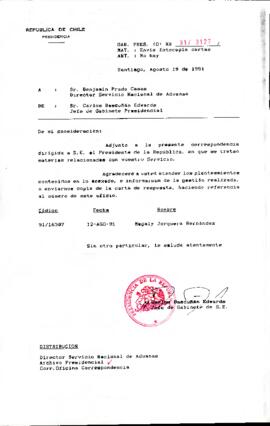 [Remite correspondencia con materias que competen a Dirección Servicio Nacional de Aduanas]