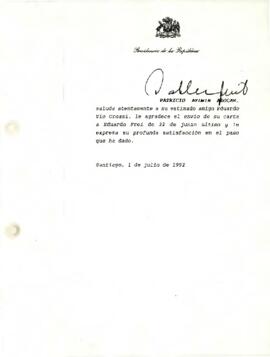 Nota de saludo del Presidente Patricio Aylwin Azócar dirigida a su amigo, el sr. Eduardo Vio Grossi
