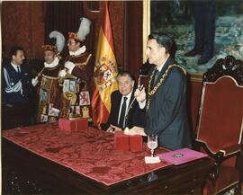 Visita de Estado del Presidente Patricio Aylwin al Ayuntamiento de Madrid: Presidente Patricio Aylwin junto al Alcalde de Madrid, don Agustín Rodríguez Sahagún.