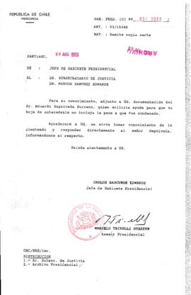 [Oficio  Gab. Pres. Ord. N° 3982 de Jefe de Gabinete Presidencial, remite copia de carta que se indica]