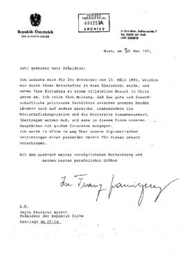 [Carta del Canciller Federal de la Republica de Austria al Presidente Aylwin, aceptando invitació...