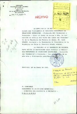 [Envía la traducción no oficial del texto del cable del Presidente de la República de Polonia el Excmo. Sr. Lech WALESA]