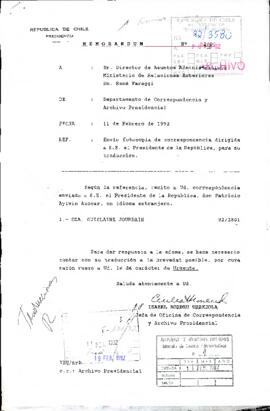 [Departamento de correspondencia remite documentos para su traducción]