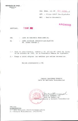 [Oficio Ord. N° 5259 de Jefe de Gabinete Presidencial, remite documento]