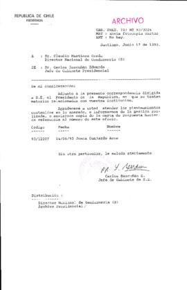 [Oficio  Gab. Pres. Ord. N° 3024 de  Jefe de Gabinete Presidencial, remite copia de carta que se indica]