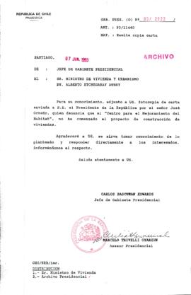 [Oficio  Gab. Pres. Ord. N° 2922 de  Jefe de Gabinete Presidencial, remite copia de carta que se indica]