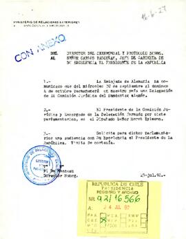 Carta del Director (S) del Ceremonial y Protocolo del Ministerio de RR.EE. sr. F. Du Monceau., dirigida al sr. Carlos Bascuñán, Jefe de Gabinete del Presidente de la República, con referencia a la Solicitud de audiencia para una delegación del Bundestag Aleman que se encuentra en Chile