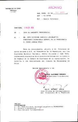 [Oficio del Jefe de Gabinete Presidencial dirigido al Jefe de la División Jurídico Legislativa, Sr. Pedro Correa]